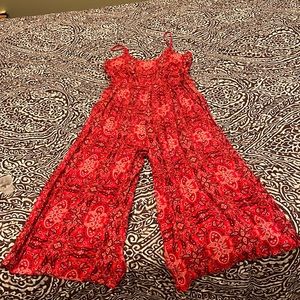 Adorable jumpsuit!